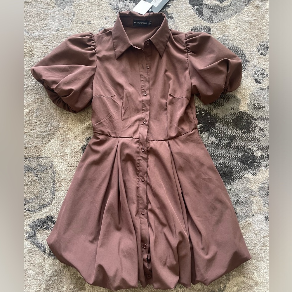PrettyLittleThing chocolate button down dress size 2 with tags